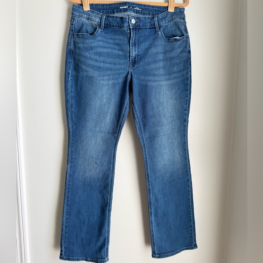 Classic Blue Denim Jeans mid rise wow boot cut size 14